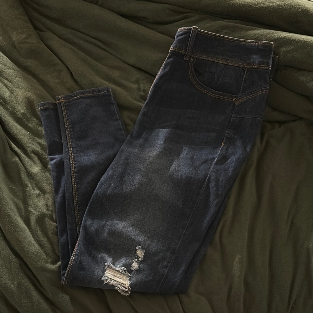 Women's Skinny Jeans - Black